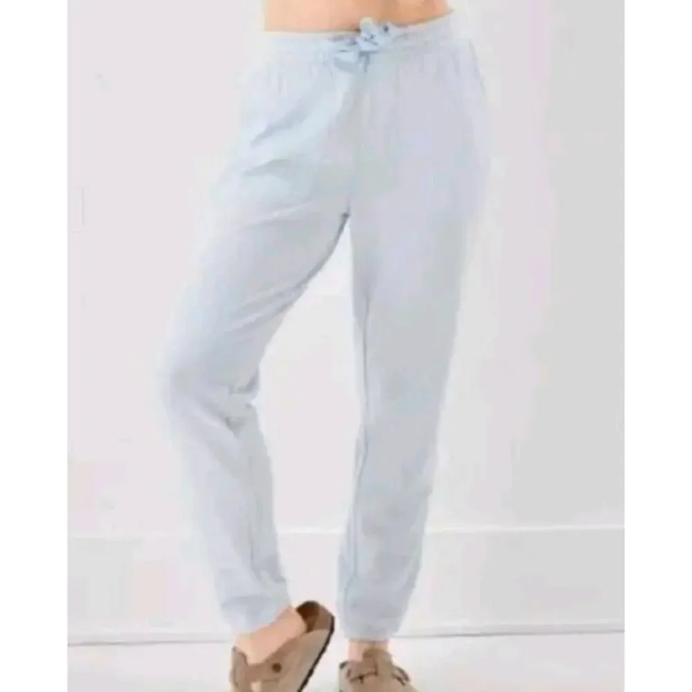 NWT American Eagle Women's Low Rise Tomgirl Jogger Light/Powder Blue Size Small - Picture 1 of 9